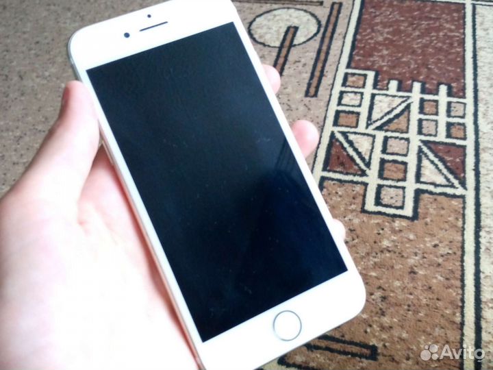 Телефон iPhone 7 нет контроллера питания,обмен