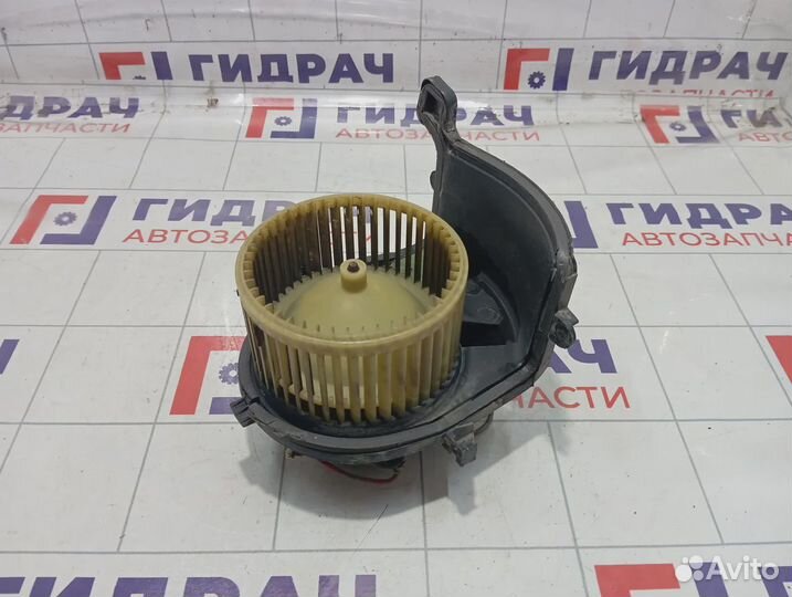 Моторчик отопителя (печки) Renault Symbol 7701048269
