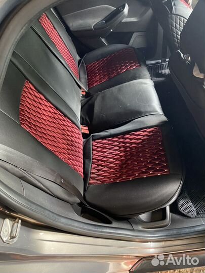 Чехлы на ford focus 3