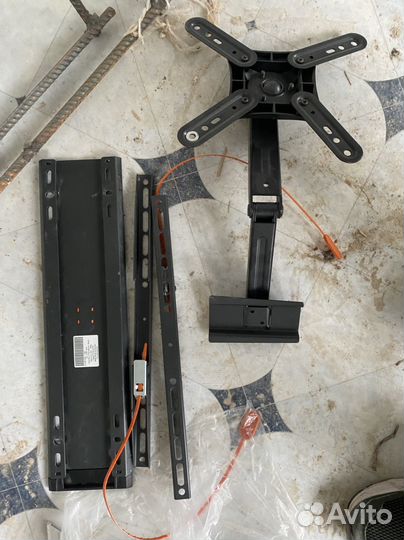 Кронштейн для телевизора поворотный,обычный