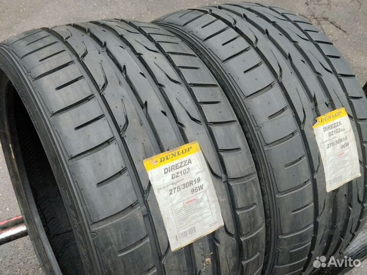 Dunlop Direzza DZ102 275/30 R19 96W