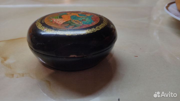 Шкатулка с ручной росписью хохлома