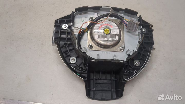 Подушка безопасности водителя Nissan X-Trail (T31)