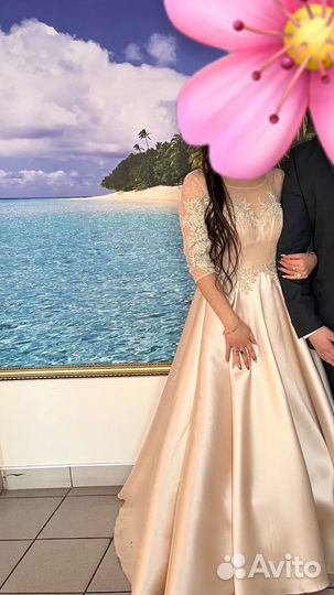 Вечерние платья