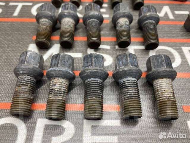 Болт для крепления колес Аudi