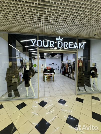 Продам готовый бизнес магазин одежды