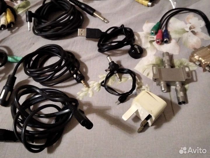 Кабели, шнуры для компьютера