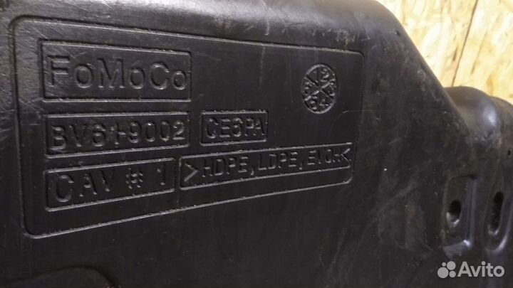 Бак Форд Фокус 3 седан бензин 2.0 