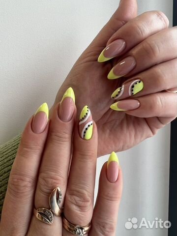 Маникюр педикюр