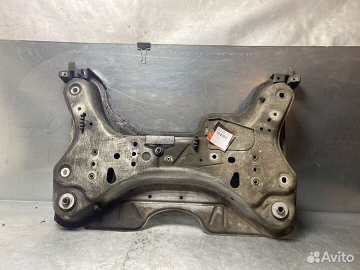 Балка подмоторная Renault Laguna II 2001-2008