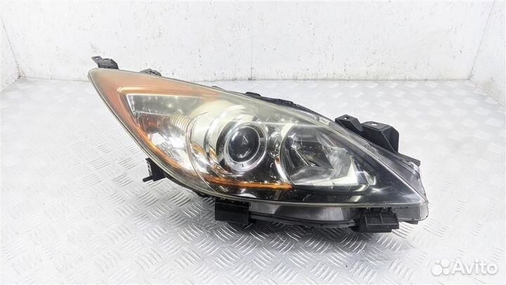 BDG751030 Фара правая Mazda 3