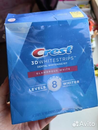 Отбеливающие полоски Crest 3D Glamorous Whitestr