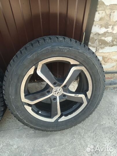 Hankook Winter I'Pike 255/55 R18