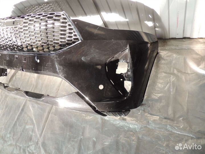 Передний бампер с решёткой Haval F7