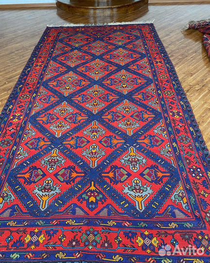 Ковер шерстяной ручной работы