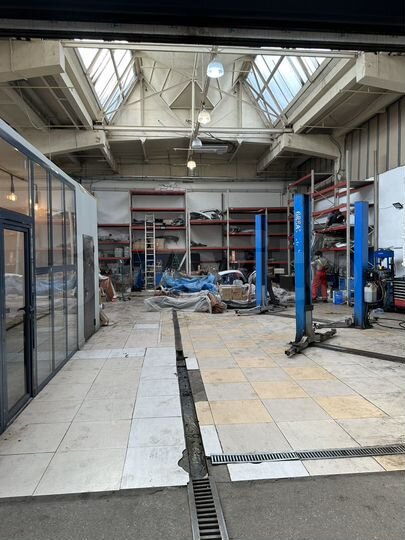 Автосервис, 208 м²