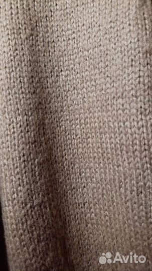 Свитер