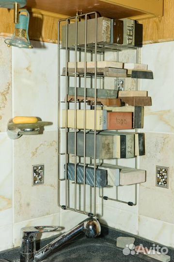 Точу ножи на водяных японских камнях