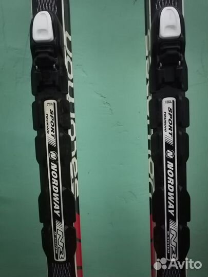 Беговые лыжи