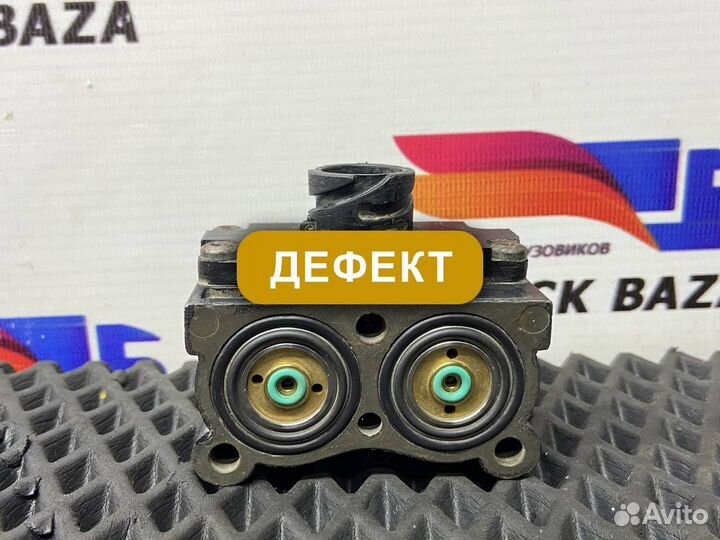 0501221161 Блок клапанов кпп