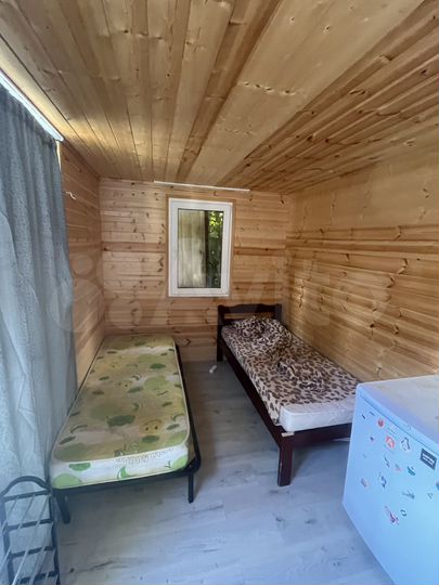 Дом 15 м² на участке 3 сот.