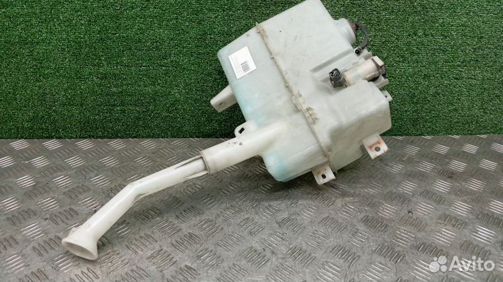 Бачок омывателя Infiniti G35s