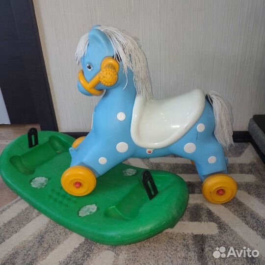 Лошадь качалка/каталка Pilsan