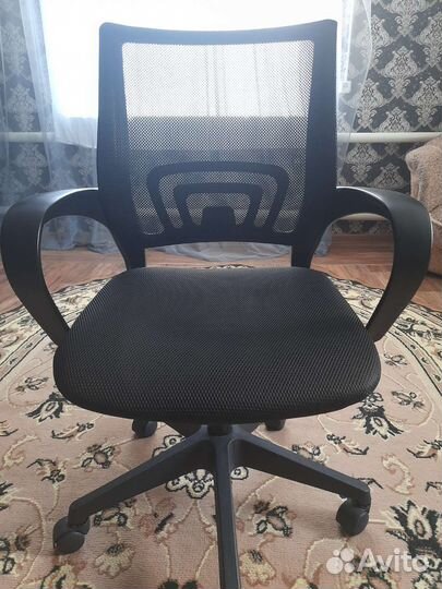 Компьютерное кресло