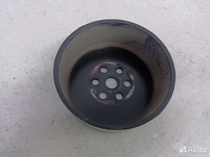 Шкив помпы Renault Duster 2 2022 210510501R
