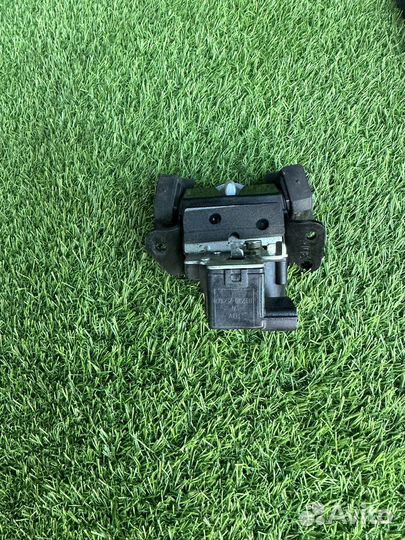 Замок багажника hyundai ix35