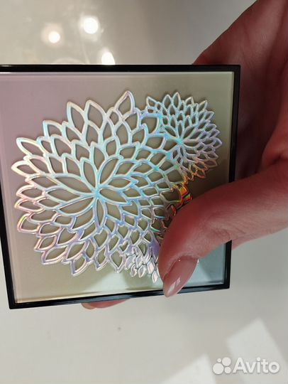 Румяна арт-деко