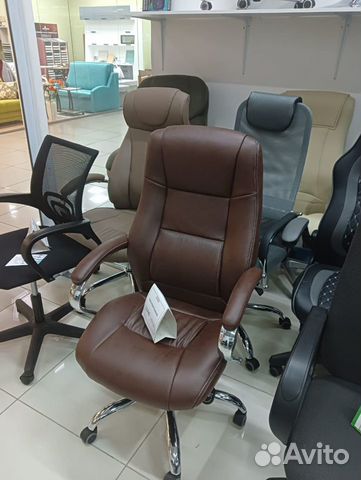 Офисное кресло для руководителя объявление продам