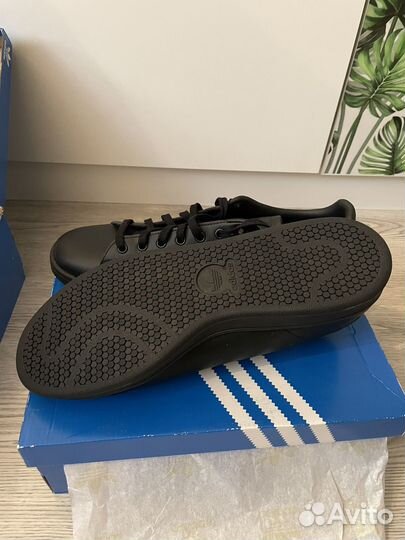 Adidas stan smith оригинал новые 45 размер черные