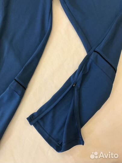 Спортивные штаны и футболка nike