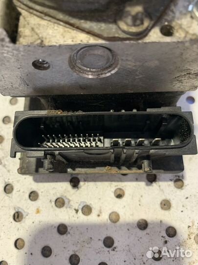 Блок ABS Nissan Almera Classic 1.6