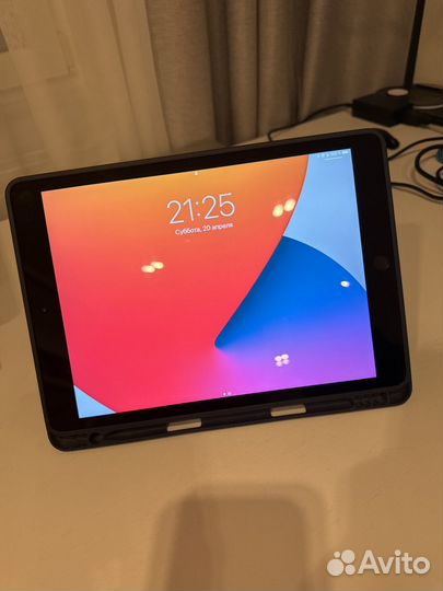 Планшет apple iPad 8 2020
