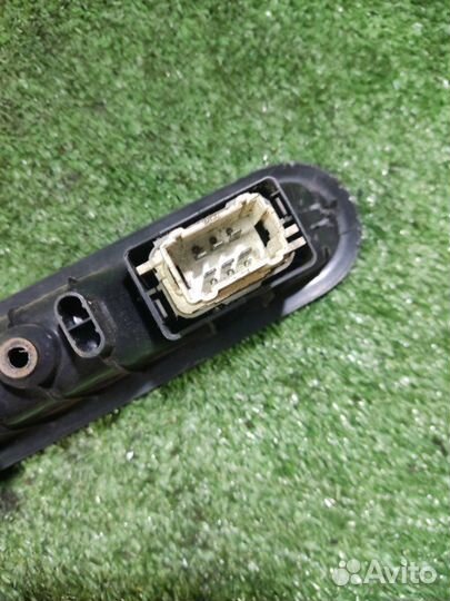 Кнопка стеклоподъемника Renault Megane 2