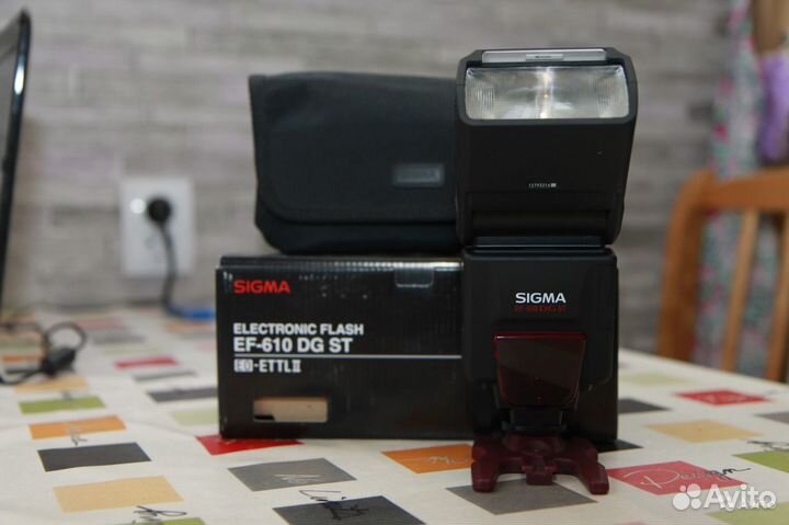 Вспышка Sigma EF 610 DG Super