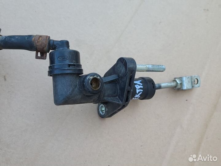 Главный цилиндр сцепления Kia Spectra 2001-2011