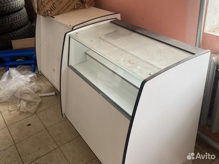 Холодильник витрина