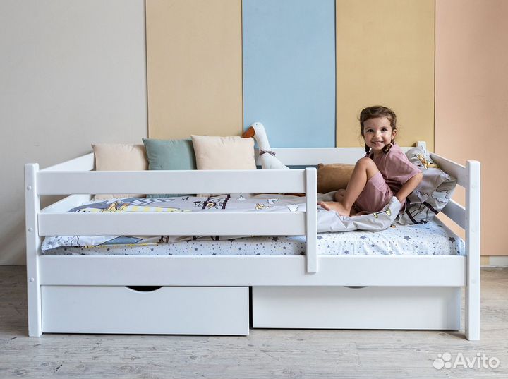 Детская кровать новая с бортиком