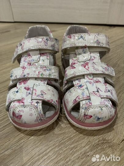 Сандалии для девочки 26 размер