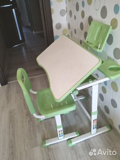 Растущая парта и стул бу