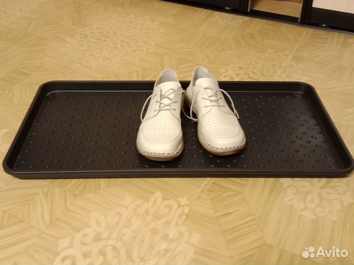 Поддон для обуви