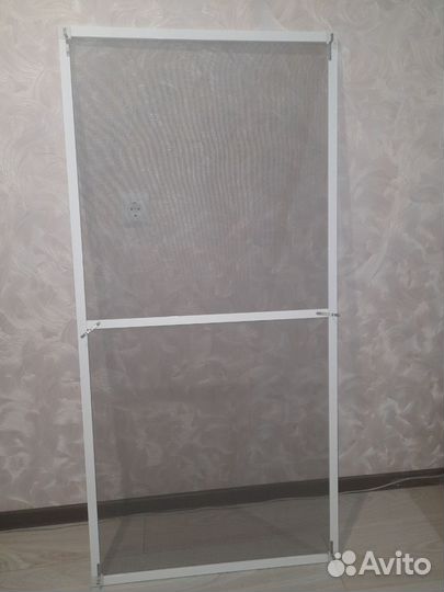 Москитная сетка на окно