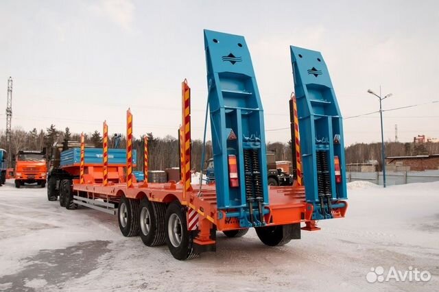 Полуприцеп трал (тяжеловоз) УралСпецТранс ППТ 38-31-11КУ, 2023