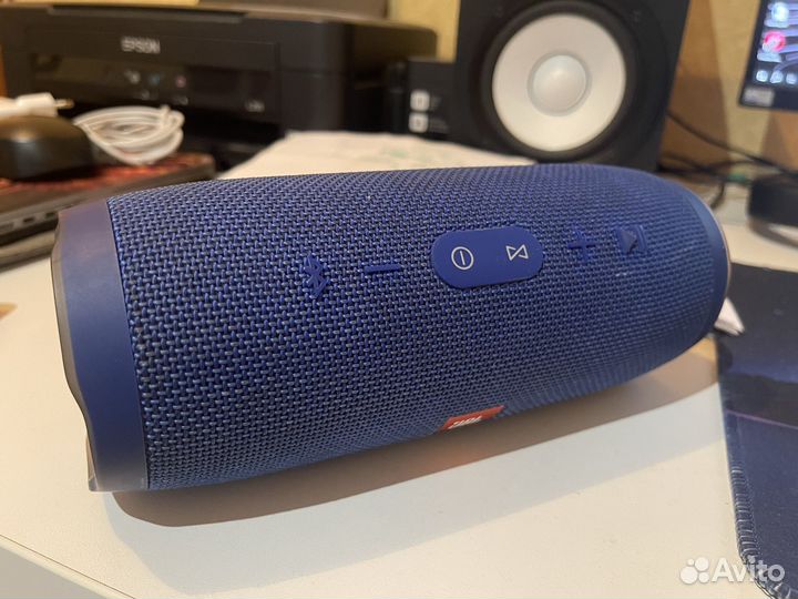 Колонка jbl charge 3
