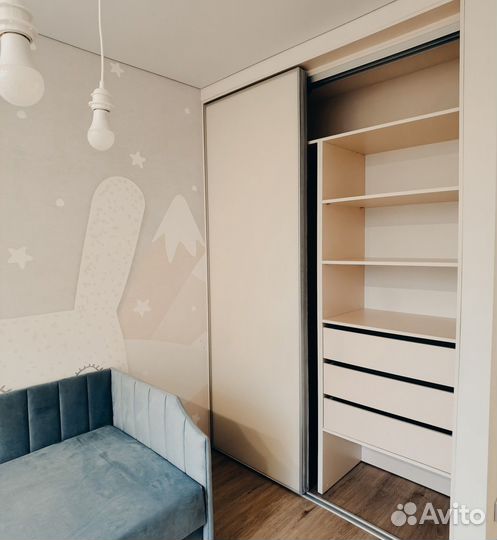 Шкаф на заказ под потолок