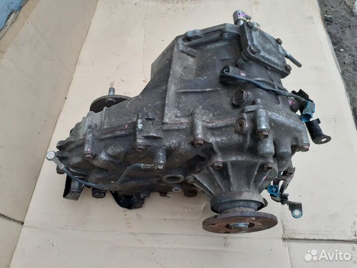 Коробка раздаточная Toyota Hilux 2005-2015