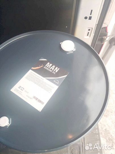 MAN excellence 3677 5W-30 моторное масло